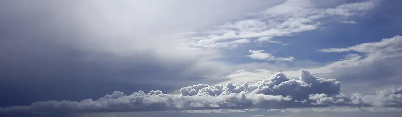 天空海报背景