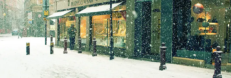 雪中街道商铺背景