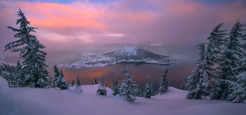 紫色冬日唯美雪景图