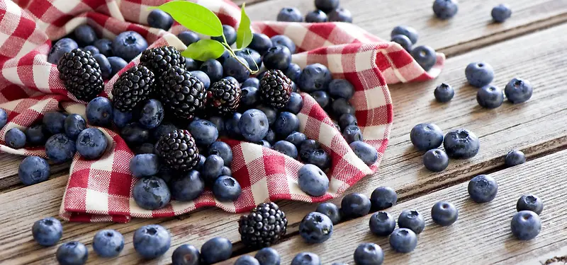 新鲜美食水果蓝莓树莓覆盆子
