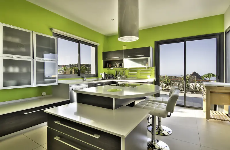 绿色壁纸厨房高档装修图片素材