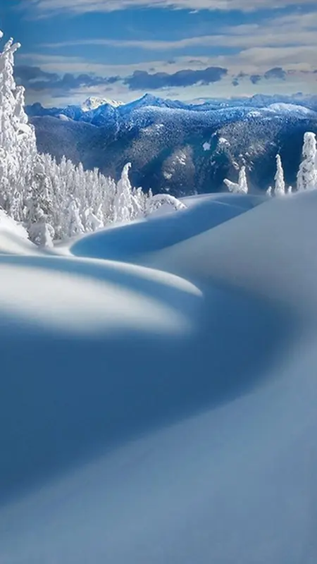 雪山景背景图