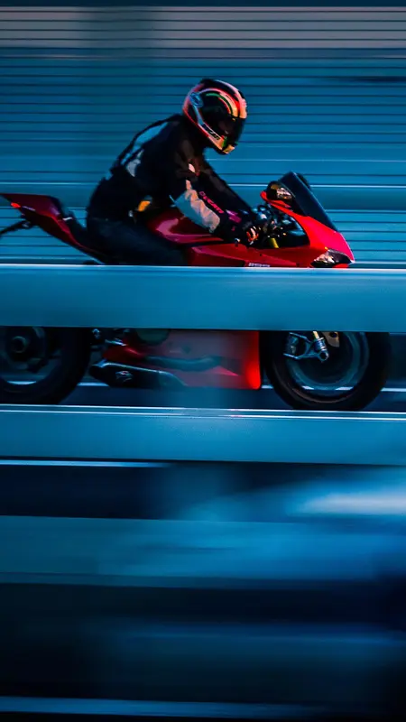 疾驰摩托快速摄影H5背景