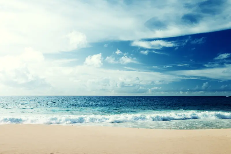 蓝天白云大海海滩旅游平面广告