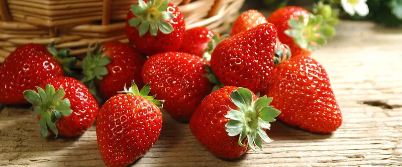 草莓 红色 美食 绿色 篮子