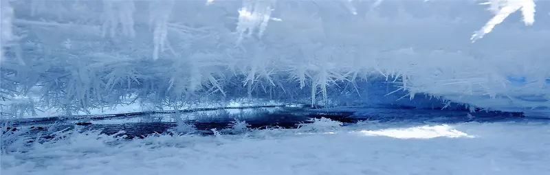 冰冷雪花冰雕蓝色海水