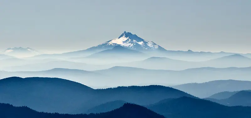 群山背景图