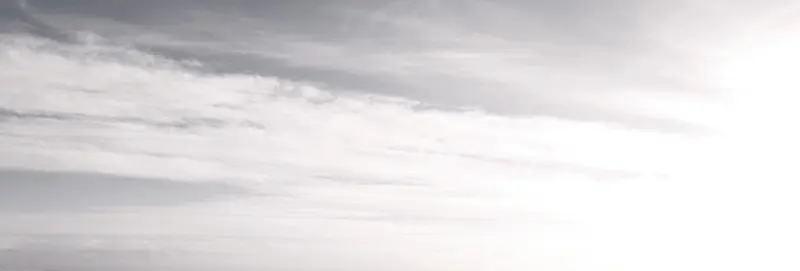 黑灰色天空背景