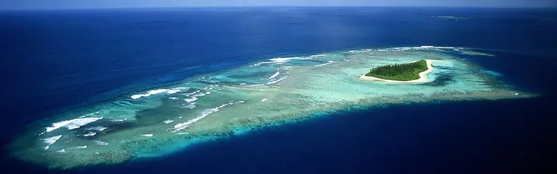 独立海滩背景