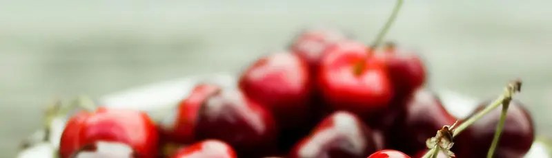 水果 进口食品 樱桃 新鲜 红色背景