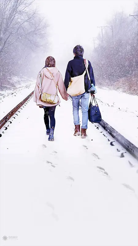 铁轨雪景情侣漫步H5背景