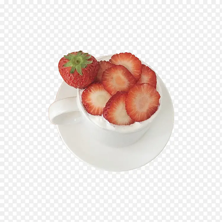 杯子里切片的草莓