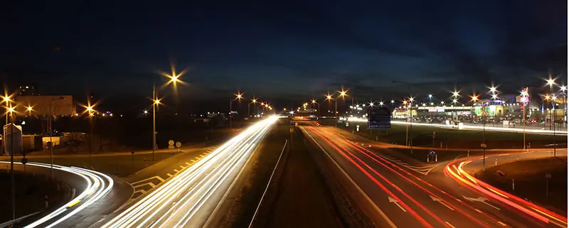 现代简约大气夜晚道路海报背景