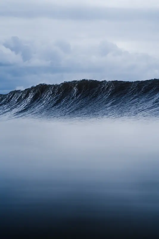 唯美的山脉背景