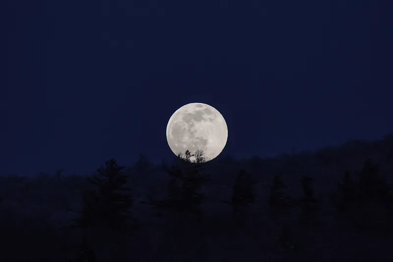 月亮夜空夜晚天空