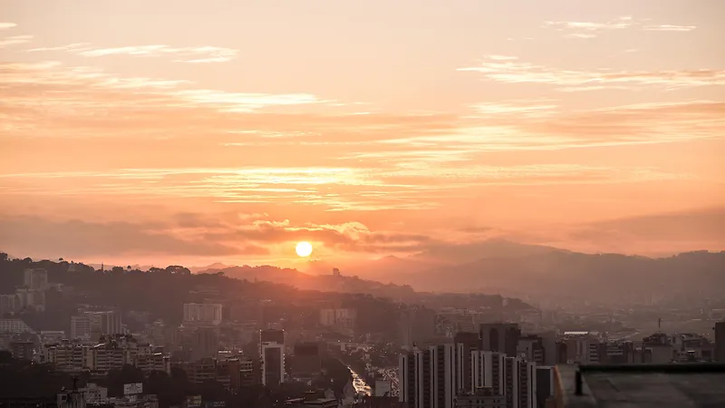 城市夕阳落日建筑