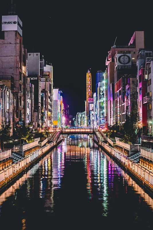 城市建筑夜景灯光